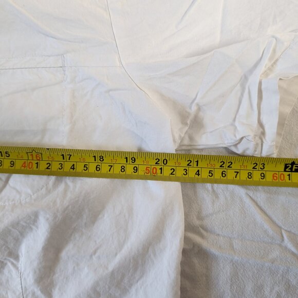 MISTY MOUNTAIN ACTIVEWEAR WOMEN'S SIZE LARGE WHITE SHORT SLEEVE BUTTON FRONT - Picture 15 of 16